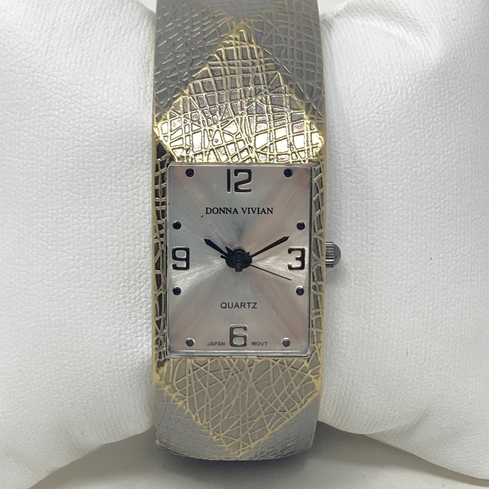 Donna Vivian Womens Watch Brutalist Brass Tone Hinged Cuff New Battery 6.5"